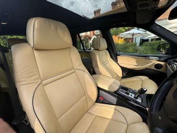 BMW X5 M 4.4i V8 Steptronic xDrive Euro 5 5dr