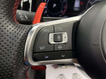 Volkswagen GOLF 2.0 TSI GPF GTI Performance Hatchback 5dr Petrol DSG Euro 6 (s/s