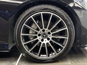 Mercedes-Benz C-CLASS 2.1 C 220 AMG Line D Auto 2dr