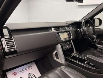 Land Rover RANGE ROVER 4.4 SD V8 Autobiography SUV 5dr Diesel Auto 4WD Euro 5 (339 ps)