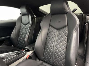 Audi TTS 2.0 TFSI Coupe 3dr Petrol S Tronic quattro Euro 6 (s/s) (310 ps)