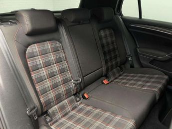Volkswagen GOLF 2.0 TSI GPF GTI Performance Hatchback 5dr Petrol DSG Euro 6 (s/s