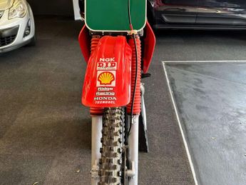 Honda CR250 1988 Honda 250cc Motocross Bike