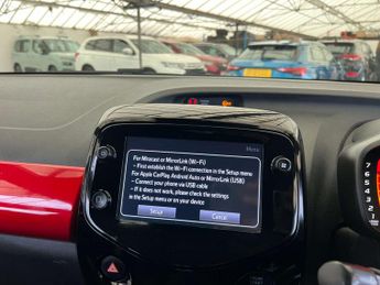 TOYOTA AYGO 1.0 Aygo X-Clusiv VVT-i CVT 5dr