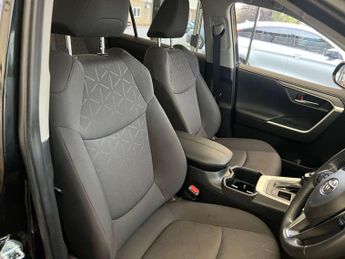 TOYOTA RAV4 2.5 RAV4 Icon HEV 4x2 CVT 5dr