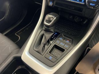 TOYOTA RAV4 2.5 RAV4 Icon HEV 4x2 CVT 5dr