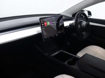 TESLA MODEL 3 Model 3 Long Range AWD 4WD 4dr