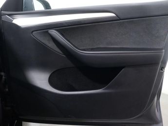 TESLA MODEL Y ModeL Y Long Range AWD 4WD 5dr