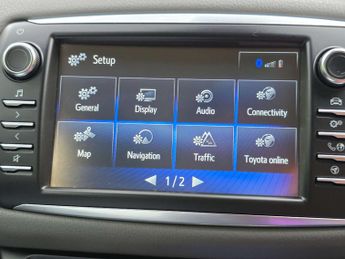 TOYOTA YARIS 1.5 Yaris Icon VVT-i HEV CVT 5dr