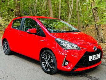 TOYOTA YARIS 1.5 Yaris Icon Tech VVT-i HEV CVT 5dr