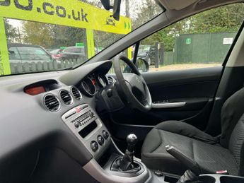 PEUGEOT 308 1.6 308 Access SW HDi 5dr