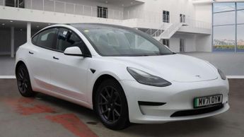 Tesla Model 3 Model 3 Standard-Range + 4dr