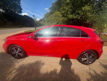 MERCEDES-BENZ A-CLASS 1.5 A 180 D SE Auto 5dr
