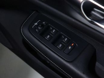 VOLVO V60 2.0 V60 R-Design T6 Recharge AWD Auto 4WD 5dr