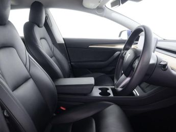 TESLA MODEL 3 Model 3 Long Range AWD 4WD 4dr