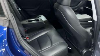 TESLA MODEL 3 Model 3 Long Range AWD 4WD 4dr