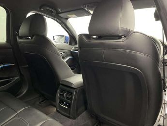 BMW 3 SERIES 2.0 330E M Sport Auto 4dr