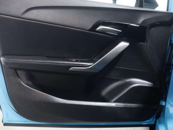 MG MG4 64kWh SE Long Range Hatchback 5dr Electric Auto (203 ps)