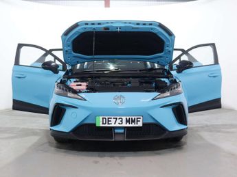 MG MG4 64kWh SE Long Range Hatchback 5dr Electric Auto (203 ps)