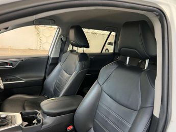 TOYOTA RAV4 2.5 RAV4 Excel HEV CVT 4WD 5dr