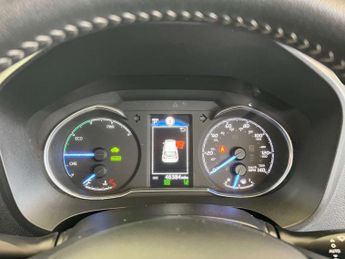 TOYOTA YARIS 1.5 Yaris Excel VVT-i HEV CVT 5dr