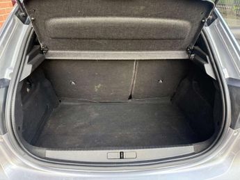 PEUGEOT 208 208 GT Premium EV 5dr