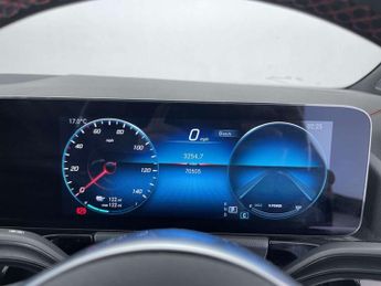 MERCEDES-BENZ EQA EQA 250 AMG Line 5dr