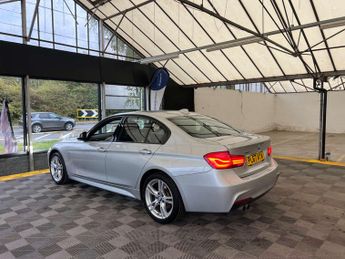 BMW 3 SERIES 2.0 320I xDrive M Sport Auto 4WD 4dr
