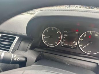LAND ROVER RANGE ROVER SPORT 3.0 Range Rover Sport HSE Black SDV6 Auto 4WD 5dr