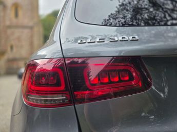 MERCEDES-BENZ GLC 2.0 GLC300 MHEV AMG Line SUV 5dr Petrol G-Tronic+ 4MATIC Euro 6 