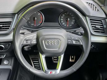 AUDI Q5 2.0 Q5 S Line TFSI Quattro Semi-Auto 4WD 5dr