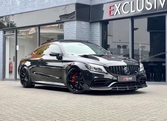 Mercedes C Class 4.0 C63 V8 BiTurbo AMG S + BODYKIT + PAN ROOF + (Premium Plus) C