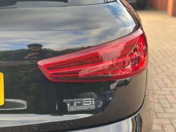 AUDI Q3 2.0 Q3 S Line+ TFSI Quattro Semi-Auto 4WD 5dr