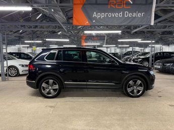 VOLKSWAGEN TIGUAN 2.0 Tiguan SEL TDI BlueMotion Technology 4Motion Semi-Auto 4WD 5