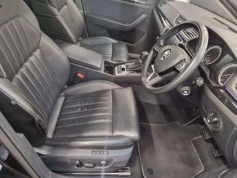 Skoda Superb 2.0 Superb Laurin & Klement TDI 4x4 Semi-Auto 4WD 5dr