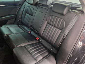 Skoda Superb 2.0 Superb Laurin & Klement TDI 4x4 Semi-Auto 4WD 5dr