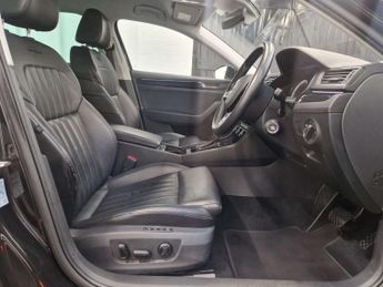 Skoda Superb 2.0 Superb Laurin & Klement TDI 4x4 Semi-Auto 4WD 5dr