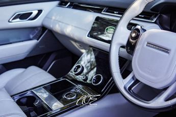 Land Rover RANGE ROVER VELAR 2.0 Range Rover Velar R-Dynamic HSE P250 Auto 4WD 5dr