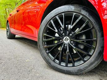 SEAT LEON 1.5 Leon Xcellence eTSI Evo Semi-Auto 5dr