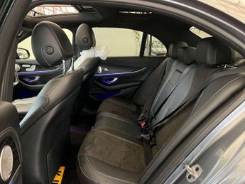 MERCEDES-BENZ E-CLASS 2.0 E 220 D AMG Line Premium+ 4Matic Auto 4WD 4dr