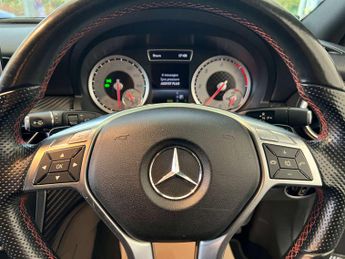 MERCEDES-BENZ A-CLASS 1.5 A180 BlueEfficiency AMG Sport CDi Auto 5dr