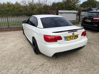BMW 3 SERIES 2.0 320d M Sport Auto 181 2dr