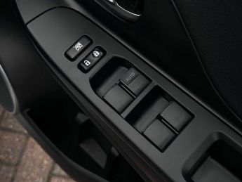 TOYOTA YARIS 1.5 Yaris Excel Hybrid VVT-i CVT 5dr