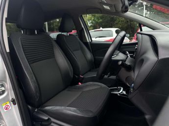 TOYOTA YARIS 1.5 Yaris Excel Hybrid VVT-i CVT 5dr