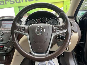 VAUXHALL INSIGNIA 2.0 Insignia Elite Nav CDTI Auto 5dr