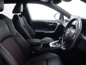 TOYOTA RAV4 2.5 RAV4 Dynamic PHEV Auto 4WD 5dr