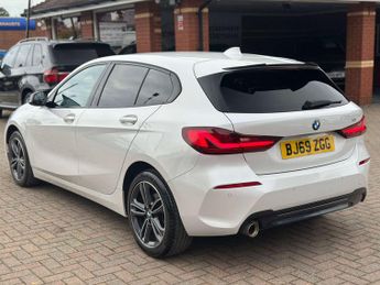 BMW 1 SERIES 1.5 118I Sport Auto 5dr