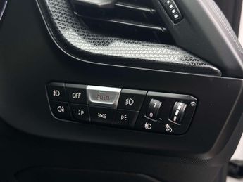 BMW 1 SERIES 1.5 118I Sport Auto 5dr