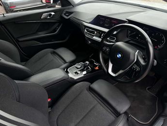 BMW 1 SERIES 1.5 118I Sport Auto 5dr