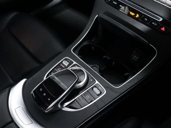 MERCEDES-BENZ C-CLASS 2.1 C220 D AMG Line Premium Auto 4dr